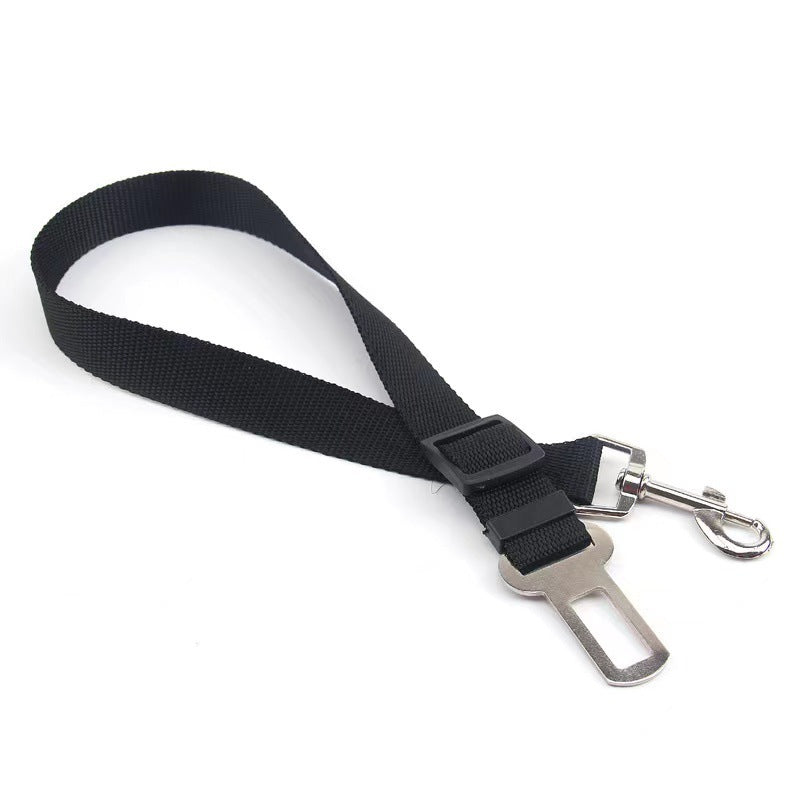 Retractable Dog Car Safety Belt – Travel with Confidence