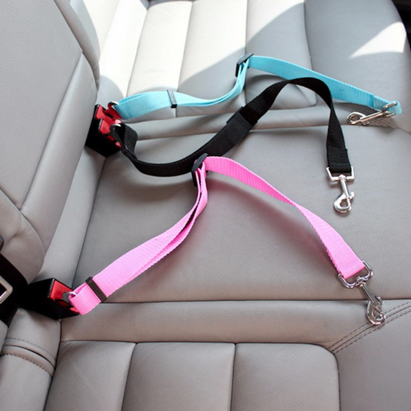 Retractable Dog Car Safety Belt – Travel with Confidence