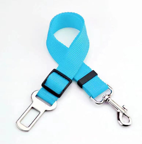 Retractable Dog Car Safety Belt – Travel with Confidence